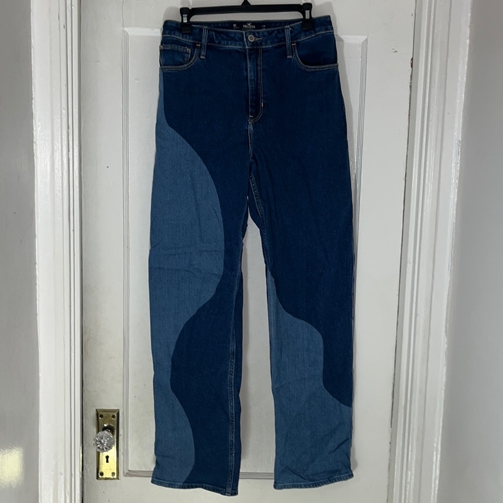 Hollister Ultra High-Rise Dad Jean